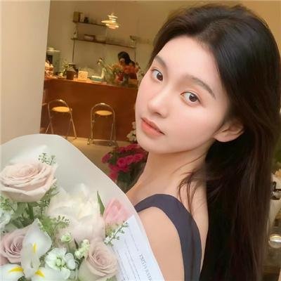 小镇幽浮 海报