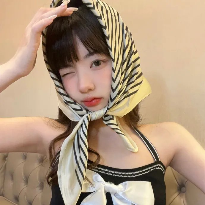 绿衣骑士 海报